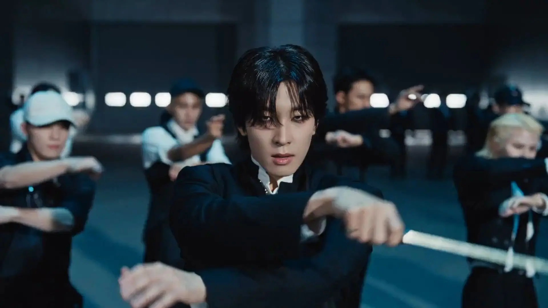 'MAESTRO' MV -SEVENTEEN