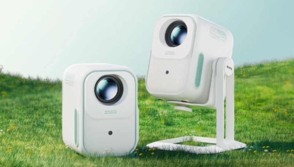 小明 Q5 升级版云台投影仪中秋促销优惠 100 元:1080P、280CVIA,899 元